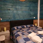 Marina Club Гостевой дом