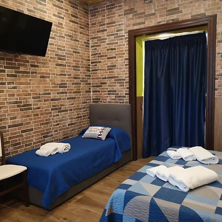 Marina Club Guest house