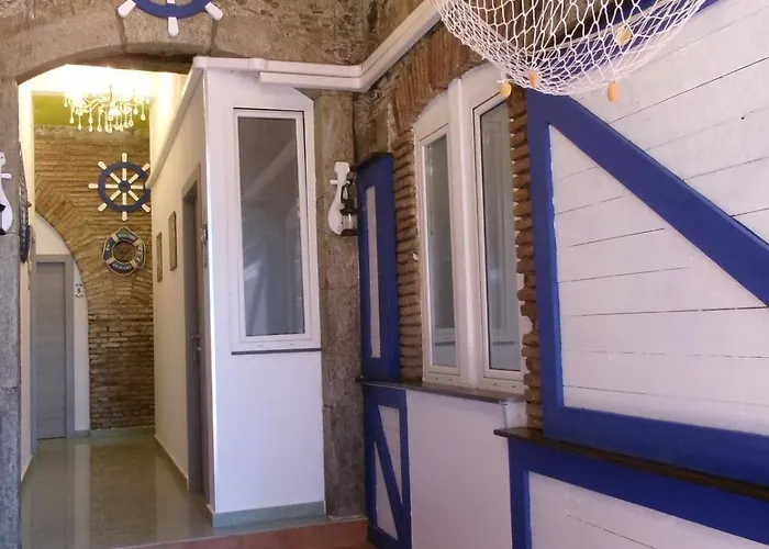 Guest house Marina Club 4*